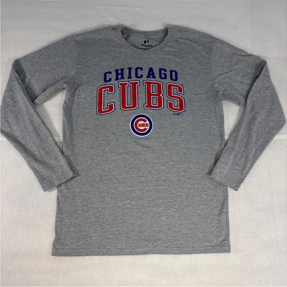 Chicago Cubs T Shirt Women’s Large Gray Crewneck Baseball Graphic Tee